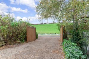 Photo 26- click for photo gallery